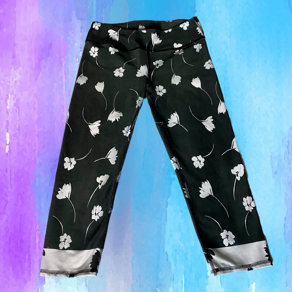 Fabletics Floral Crop Leggings